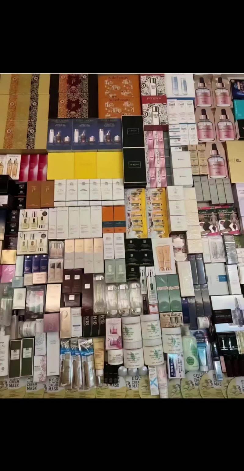 深圳明通化妆品批发市场实地探访 韩免日货一件批发，支持验货的实体店究竟靠不靠谱？